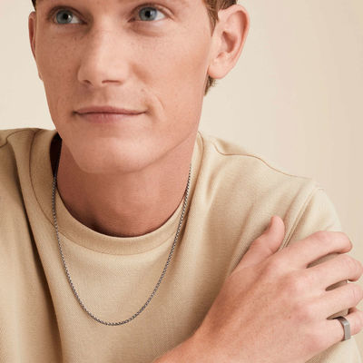 مصنوعة يدوياً من الذهب 18 كارت مربع مربع سلسلة قلادة مع شحن سريع وشعار قابلة للتخصيص