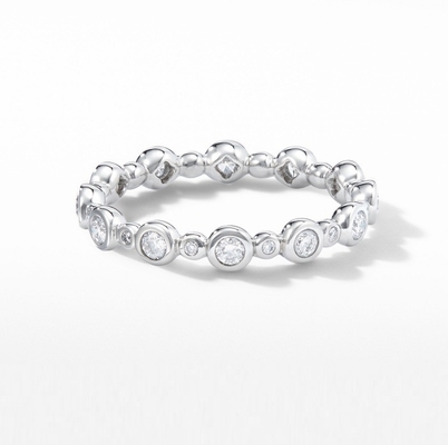 الكلاسيكيات زيركون عصابة الخلود المجوهرات المصفوفة بالذهب US Size 10 Clear CZ Ring