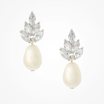 Handmade 18K Gold Plated Pearl Drop Earrings with White Glass Pearls for Bridal and Wedding
