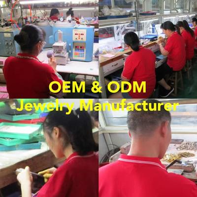 سوار بتصميم فراشة مطلي بالذهب عيار 14 قيراطًا من الفضة الإسترليني عيار 925 مع الحد الأدنى للطلب 50 قطعة