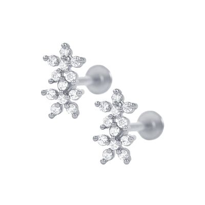 الأقراط الفضية الكلاسيكية للفتيات