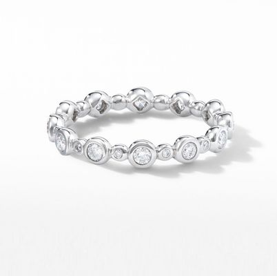 الكلاسيكيات زيركون عصابة الخلود المجوهرات المصفوفة بالذهب US Size 10 Clear CZ Ring