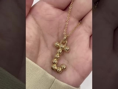 قلادة الفقاقيع